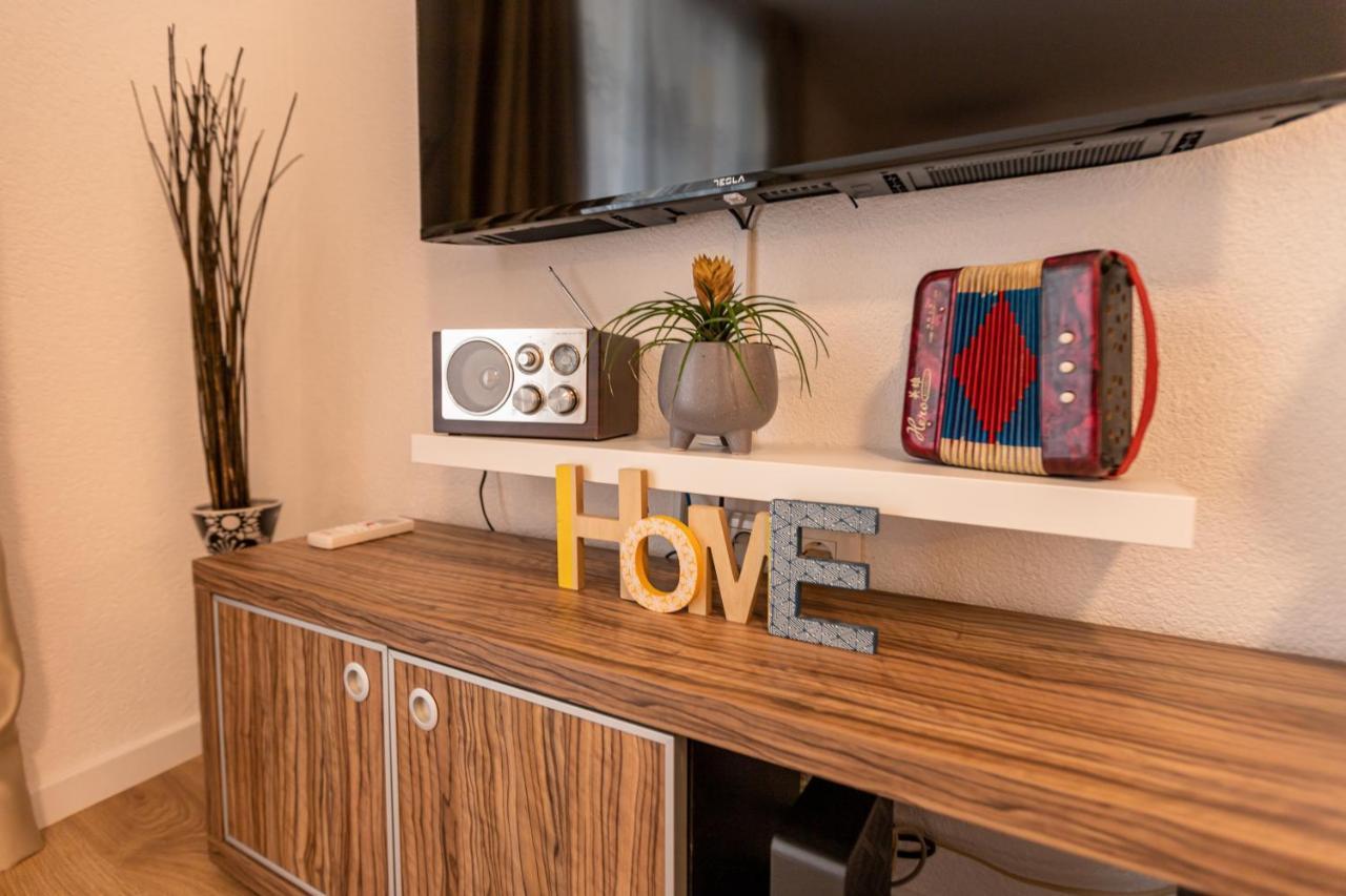 Self Check-In Apartment With Jacuzzi Mostar Ngoại thất bức ảnh