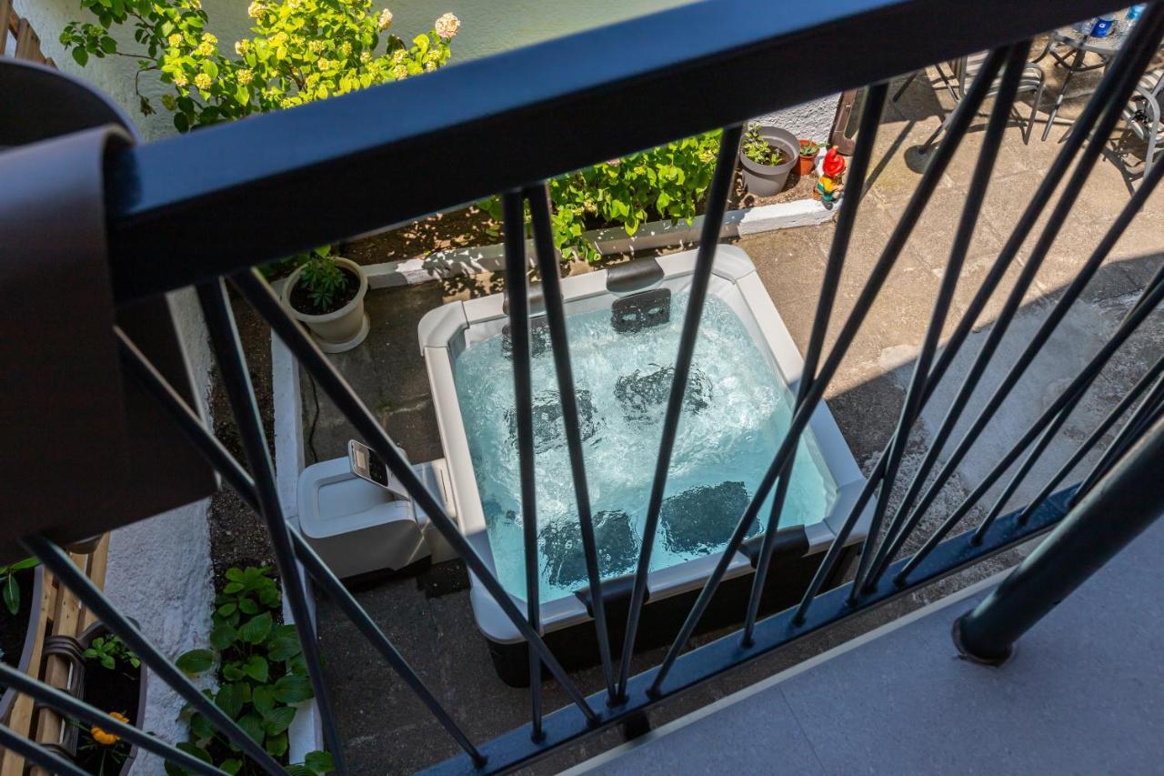 Self Check-In Apartment With Jacuzzi Mostar Ngoại thất bức ảnh