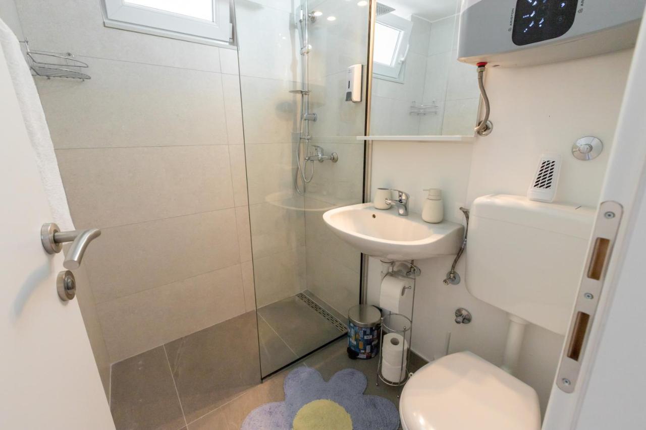 Self Check-In Apartment With Jacuzzi Mostar Ngoại thất bức ảnh